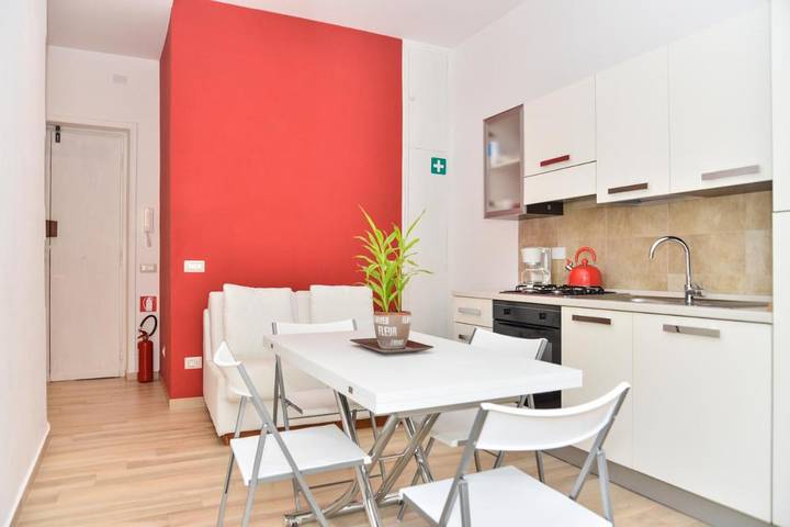 Apartamento entero, Your Rhome – Vive Roma en un Espacio Luminoso y Acogedor in Roma, Provincia de Roma