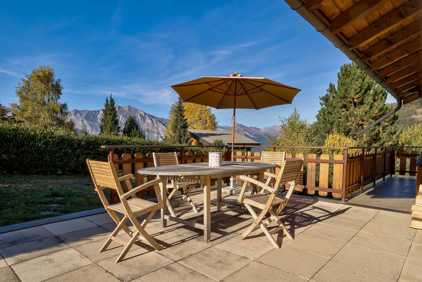 Chalet Chalet du Bourg in La Tzoumaz, Riddes