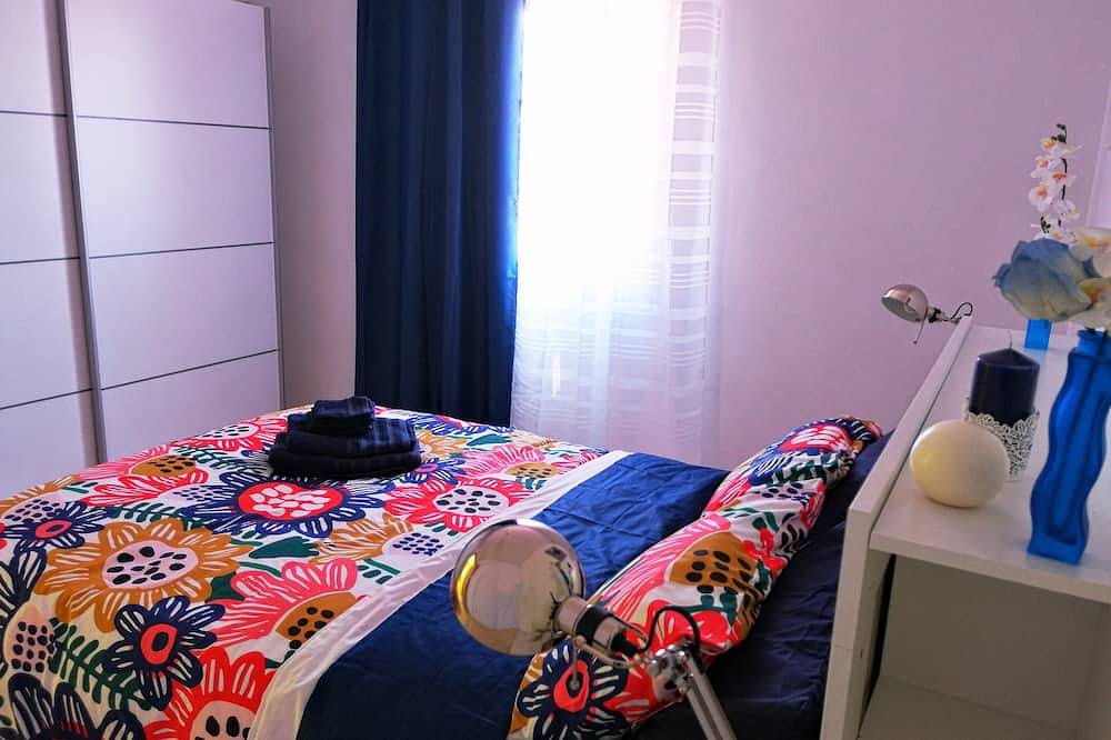 Entire apartment, Apartment mountain and sea views in Vecindario, Santa Lucía de Tirajana
