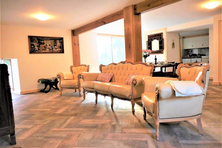 Location de vacances pour 8 personnes, avec jardin ainsi que terrasse et jacuzzi à Marval - 2