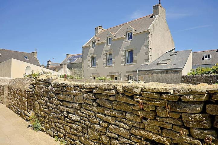Gîte pour 3 personnes, avec Terrasse et Jardin à Île de Sein