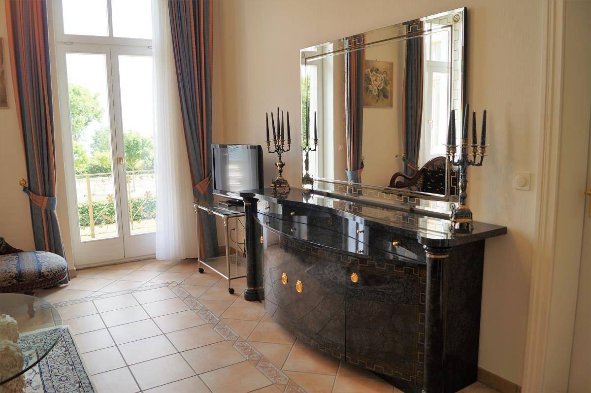 Ganze Wohnung, Villa Undine Wohnung Nr. 6: Komfortable Ferienwohnung mit Meerblick in Ahlbeck in Drei Kaiserbäder, Heringsdorf