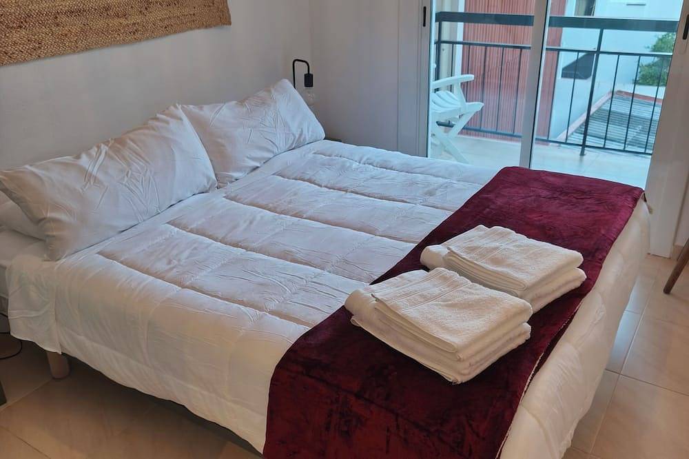 Apartamento entero, Apartamento frente al mar, con vista panorámicas. Centro. in Coma-ruga, Vendrell