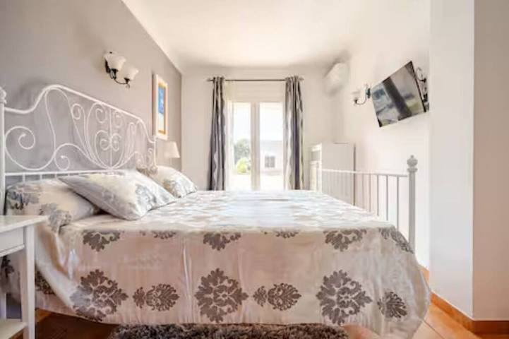 Chalet für 6 Personen, mit Garten und Balkon sowie Pool in Es Trenc - 4