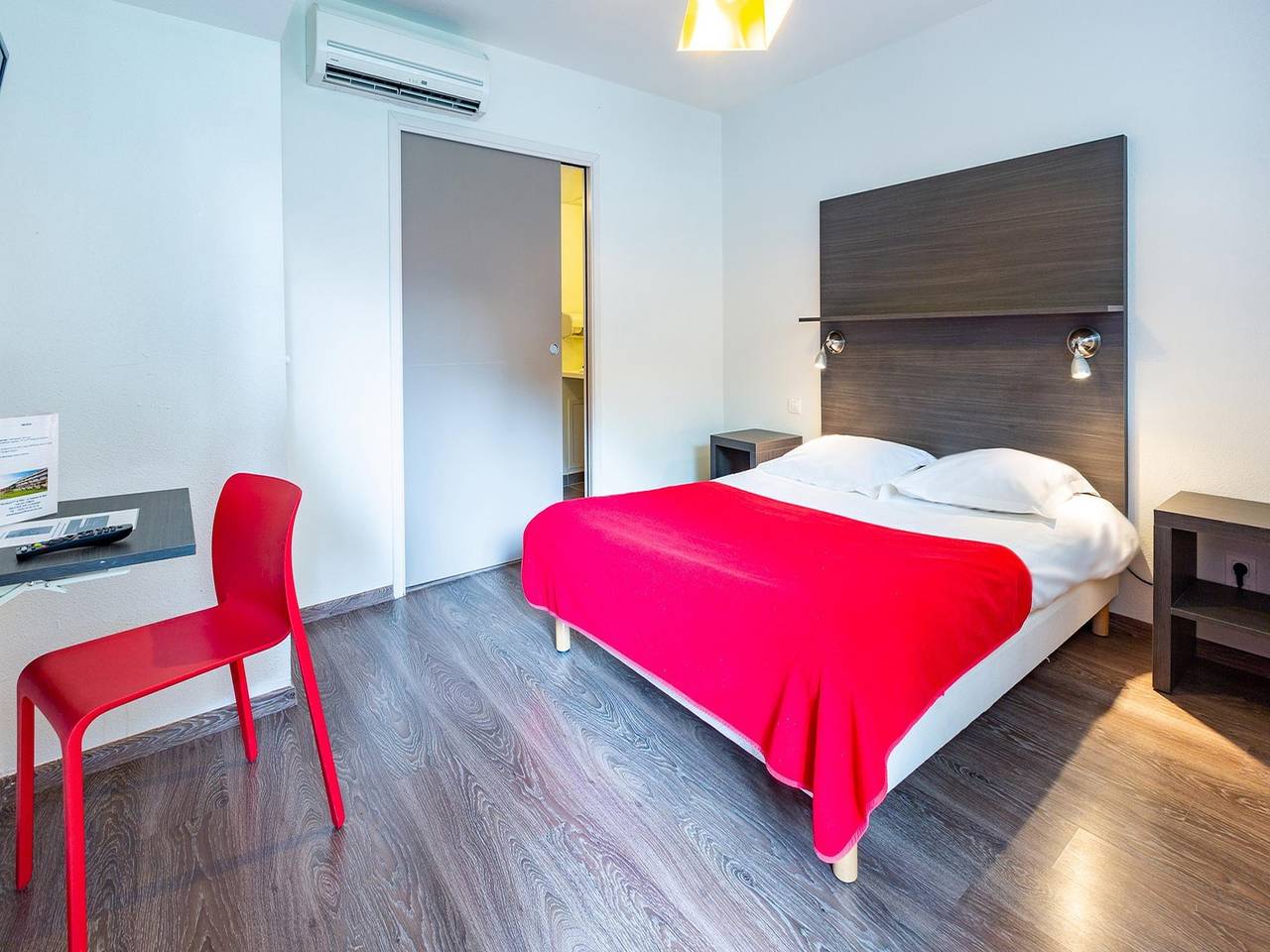 Ganze Wohnung, Doppelzimmer in der Nähe von Mont-Saint-Michel in Roz-sur-Couesnon, Mont-Saint-Michel-Bucht