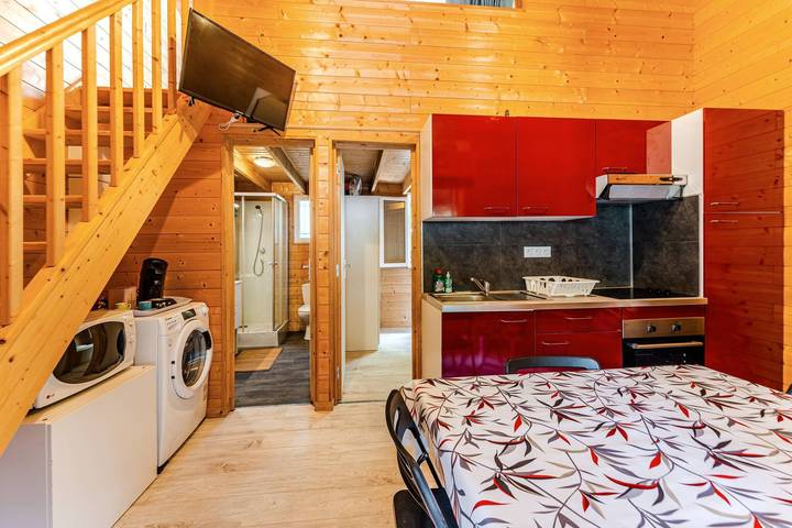 Casa vacacional «La Cabane 2 - Bassin d’Arcachon» con piscina compartida y jardín privado in Gujan-Mestras, Region de Arcachon
