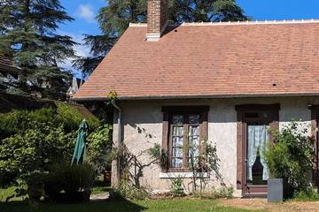 Gîte pour 2 personnes, avec jardin à Ligny-le-Ribault