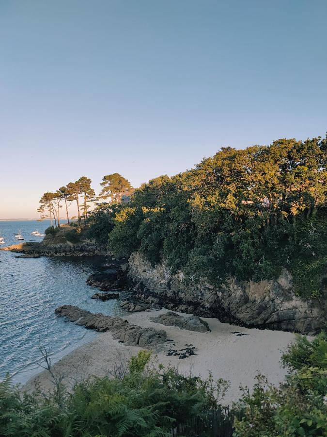 Gîte pour 4 personnes, avec jardin dans Plage Trez-Hir