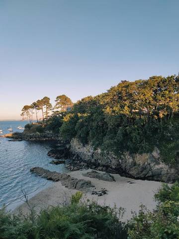 Gîte pour 4 personnes, avec jardin dans Plage Trez-Hir