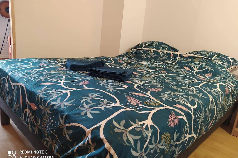 Entire apartment, Cocooning apartment in Lisieux, Lisieux region