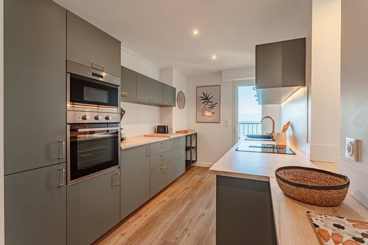 Gîte pour 6 personnes, avec balcon, adapté aux familles dans Grande Plage (Biarritz) - 4