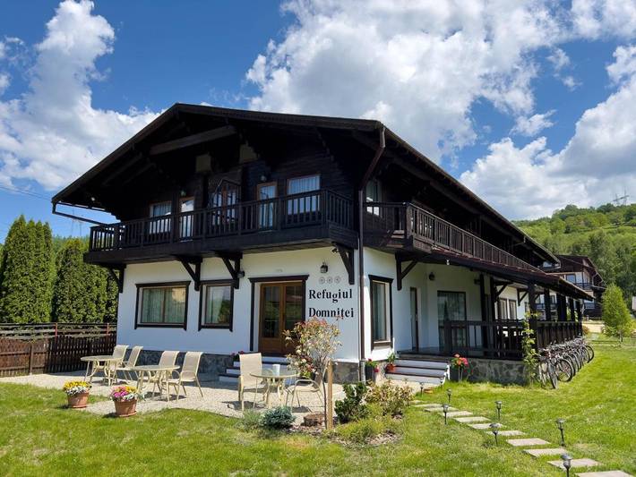 B&b per 2 persone, con panorama e giardino in Romania