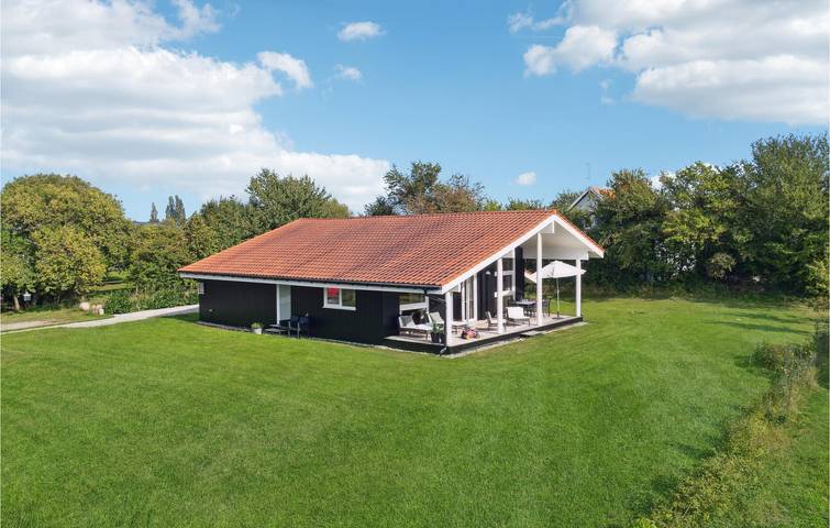 Ferienhaus für 8 Personen, mit Terrasse und Sauna auf Møn