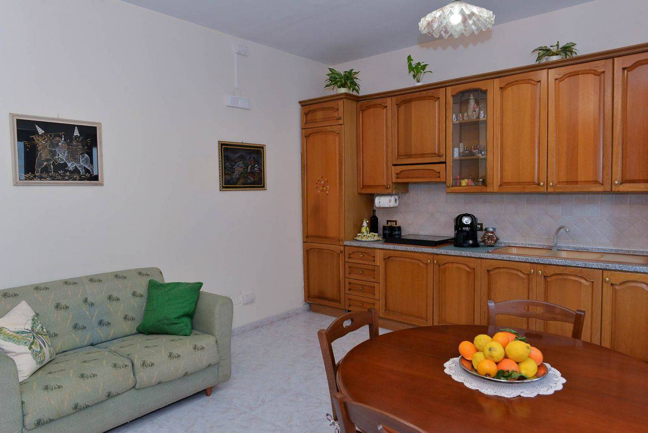 Entire apartment, Casa Mary in Meta, Sorrentine Peninsula