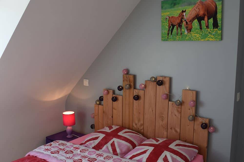 Quiet family home near Quiberon Bay and the Gulf of Morbihan in Crach, Côte des Mégalithes