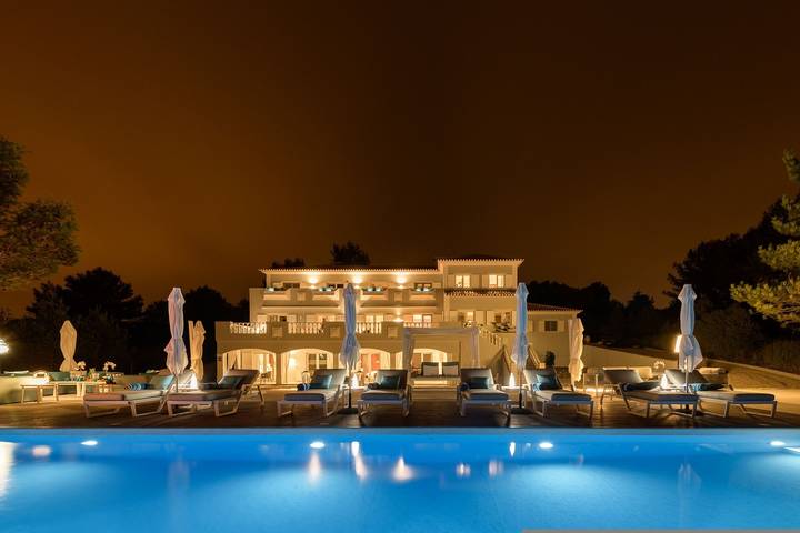 Chalet para 18 personas, con Balcón y Jacuzzi además de Terraza y Jardín en Lisboa y alrededores - 4
