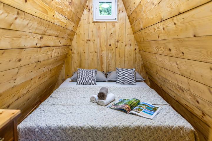 Paradise Forest Glamping near Koper Hut 2 in Koper, Slowenische Riviera