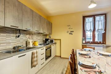 Vakantieappartement voor 7 Personen in Lonato, Gardameer, Afbeelding 4