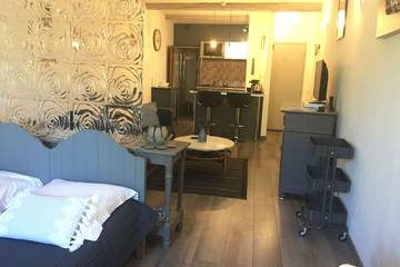 Appartement De Vacances pour 2 Personnes dans Vaison-la-Romaine, Parc naturel régional du Mont-Ventoux, Photo 1