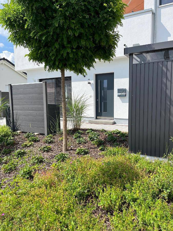 Ferienwohnung für 3 Personen, mit Terrasse und Garten sowie Ausblick in Weikersheim