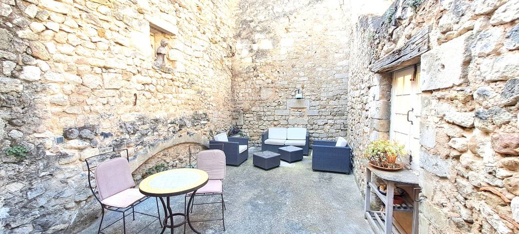 Gîte pour 2 personnes, avec terrasse à Saint-Paul-Trois-Châteaux - 3