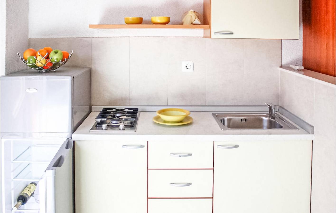 Cały apartament wypoczynkowy, Apartament wakacyjny dla 2 osób z ogród in Grebastica, Żupania szybenicko-knińska