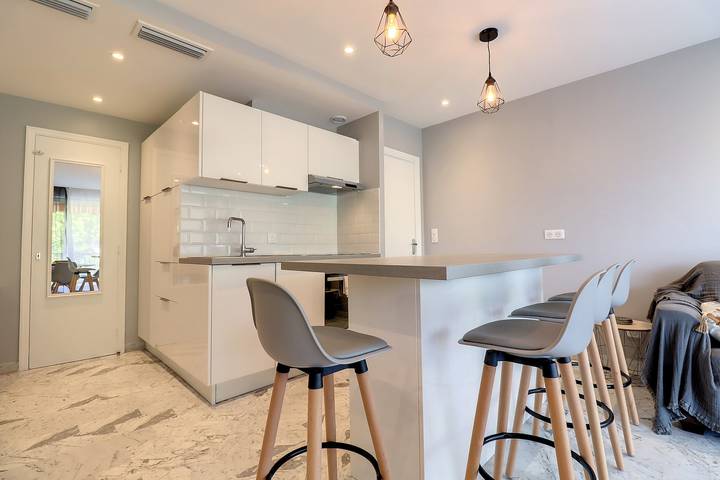 Apartamento de vacaciones para 4 personas, con piscina y terraza - 1