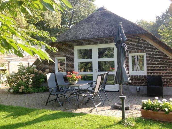 B&b voor 2 personen, with Terras and Tuin as well as Uitzicht in Zwolle