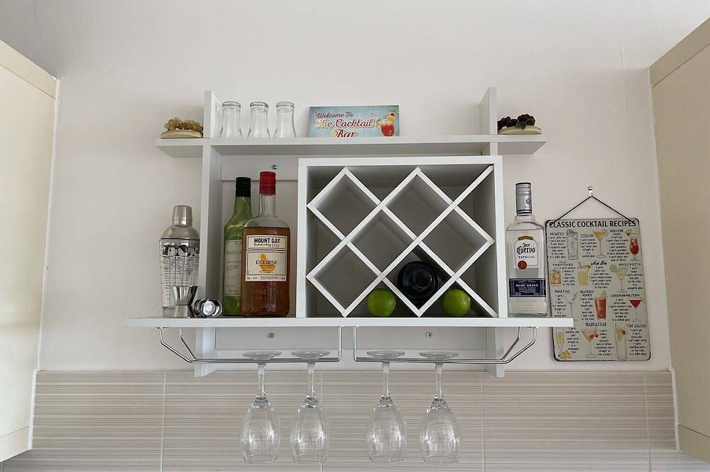 Apartamento entero, Harbour Lights sea and beach views with a Caribbean-style and secure parking in Poole, Poole Harbour