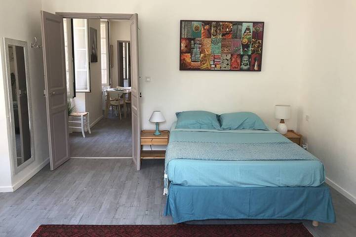 Gîte pour 4 personnes, avec balcon, animaux acceptés dans Cinema Le Studio Bastia - 2