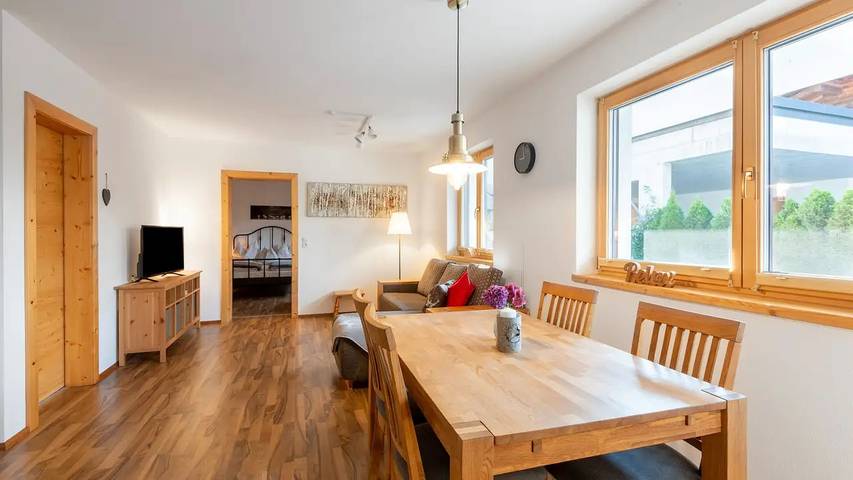 Ferienwohnung für 6 Personen, mit Terrasse in den Kitzbüheler Alpen - 3