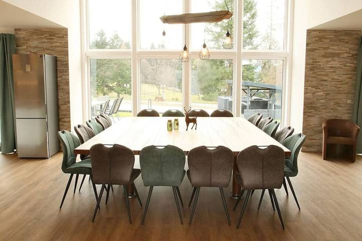 Villa für 17 Personen, mit Garten und Balkon sowie Sauna in Niedersachsen