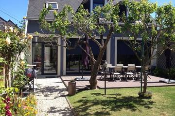 Location de vacances pour 7 personnes, avec jardin et terrasse à Lion-sur-Mer