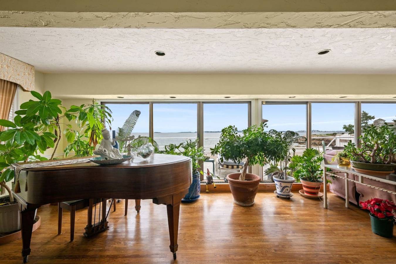 Apartamento entero, Coastal Charm: Lobster Château in Swampscott (Massachusetts), Condado de Essex (MA)