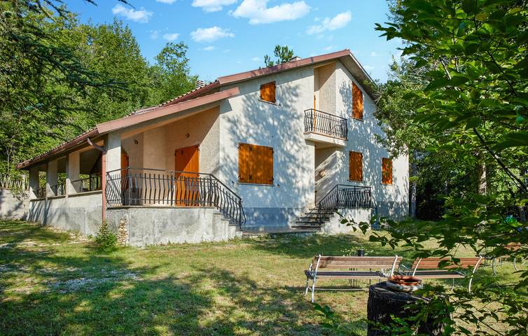 Casa de vacaciones para 10 personas, con jardín y vistas - 1