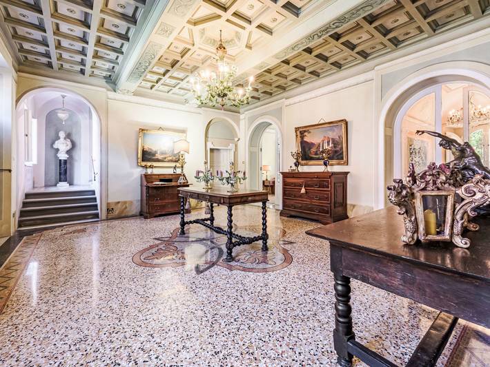 Location de vacances pour 9 personnes, avec jardin dans San Giovanni alla Vena - 2