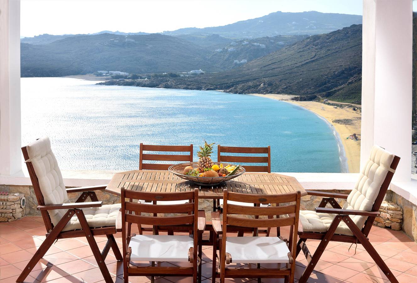 Villa 'Wonderful Chrysta' with Sea View and Pool in Mykonos