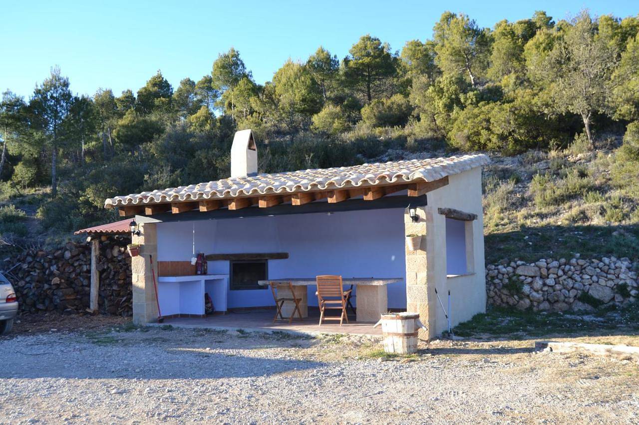 Mas de Salvador in Peñarroya de Tastavins, Massis dels Ports