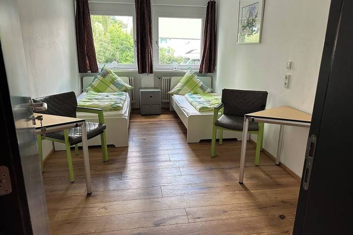 Ganze Wohnung, Große Ferienwohnung an der Donau – Alb, Oberschwaben & Bodensee ! in Scheer, Region Bodensee-Oberschwaben