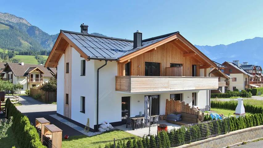 Ferienhaus für 9 Personen, mit Garten und Sauna in Leogang