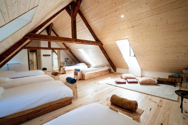 Location de vacances pour 12 personnes, avec piscine et jardin, adapté aux familles à Beaudéan - 4