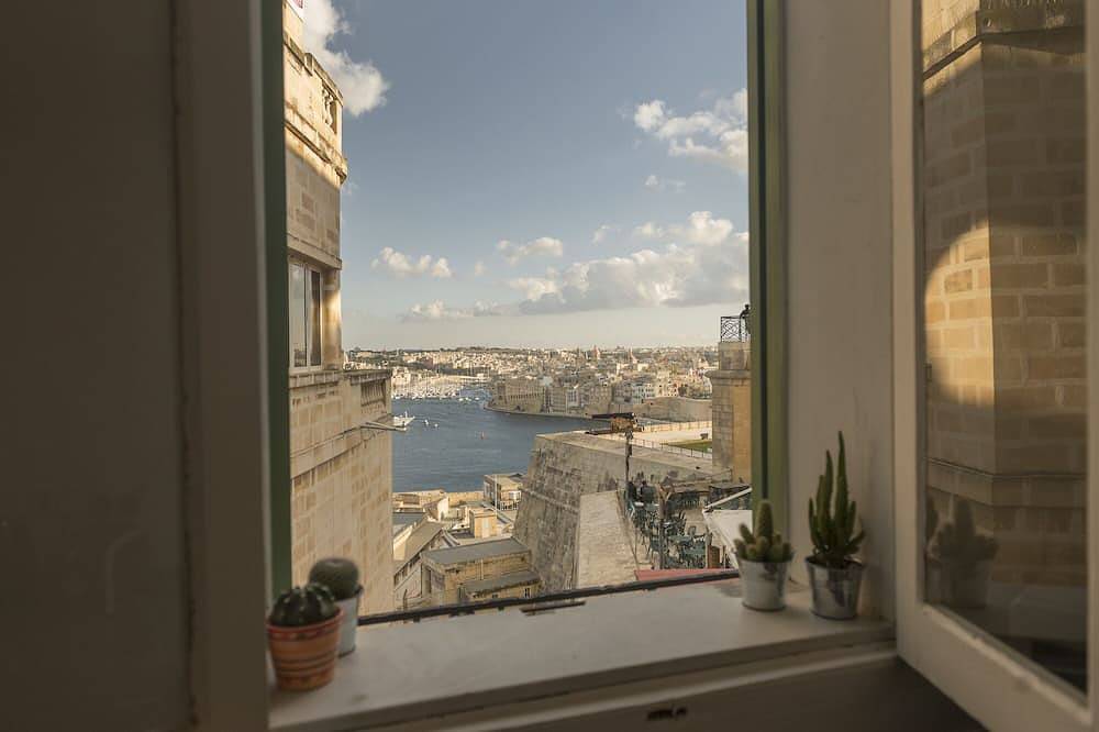 Apartment for 2 People in Valletta, Malta Island