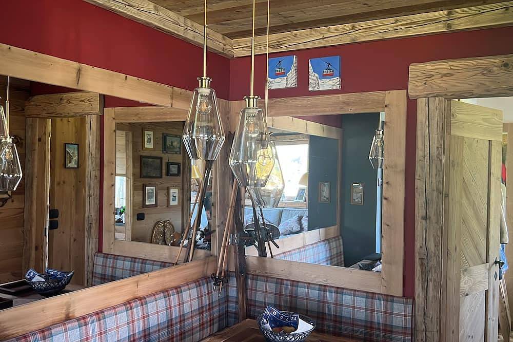 Ganze Wohnung, A suite in Cortina in Cortina d'Ampezzo, Dolomiti Superski