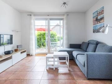 Ferienwohnung für 4 Personen, mit Terrasse und Garten in Tarnewitz