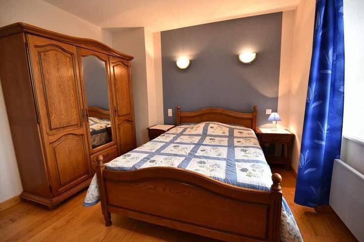 Location de vacances pour 5 personnes, avec balcon et jardin à Nébouzat - 2