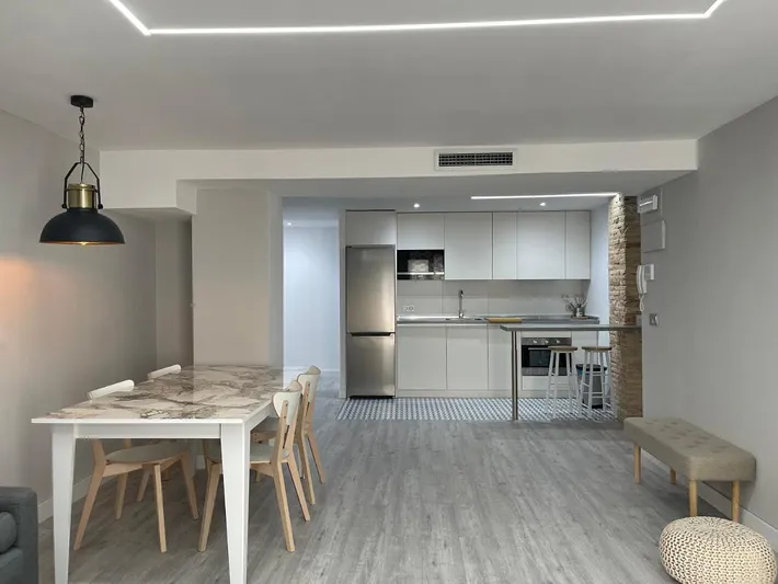 Apartamento de vacaciones para 8 personas, con balcón y vistas - 1