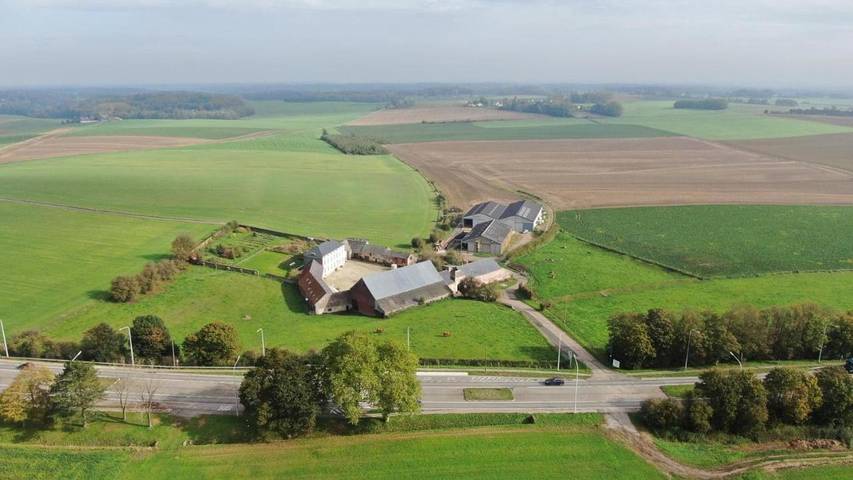 Location de vacances pour 15 personnes, avec terrasse et jardin à Genappe - 3