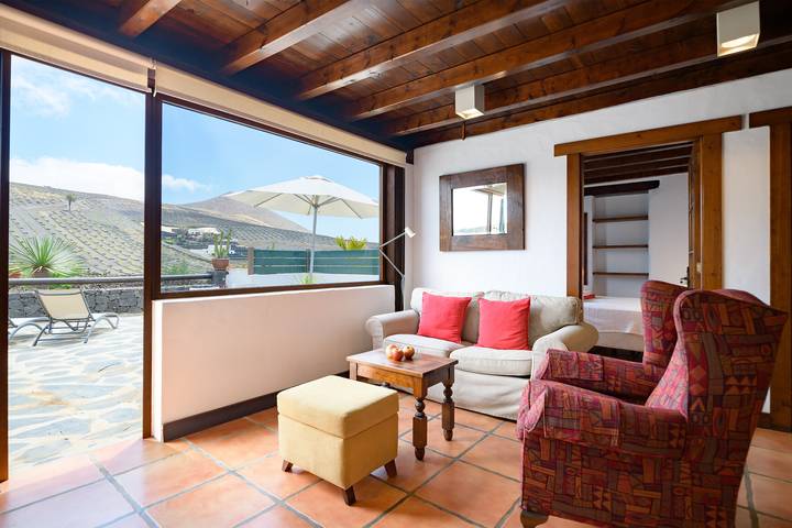 Casa rural para 3 personas, con terraza y jardín en Tías - 3