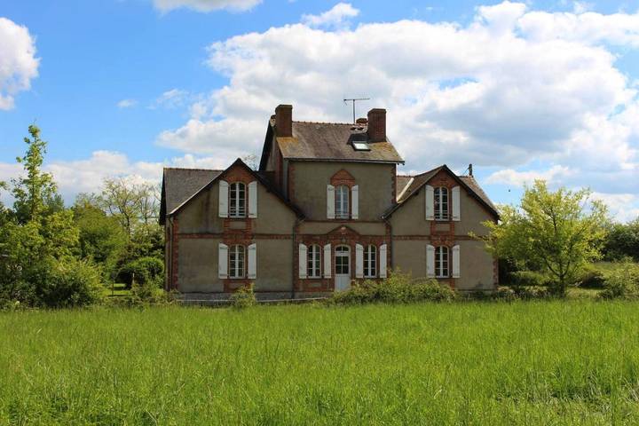Maison de vacances pour 14 personnes, avec Terrasse et Jardin ainsi que Vue sur le lac et Vue dans Maine-et-Loire