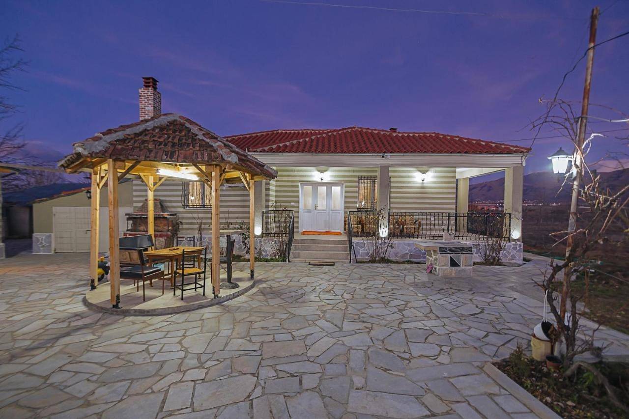 Vila 1 in Drenovë, Albanie